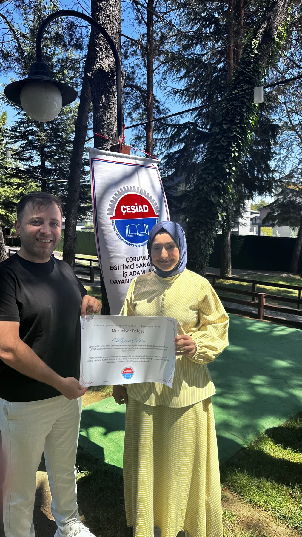 Mezuniyet — bir kare (5/12)