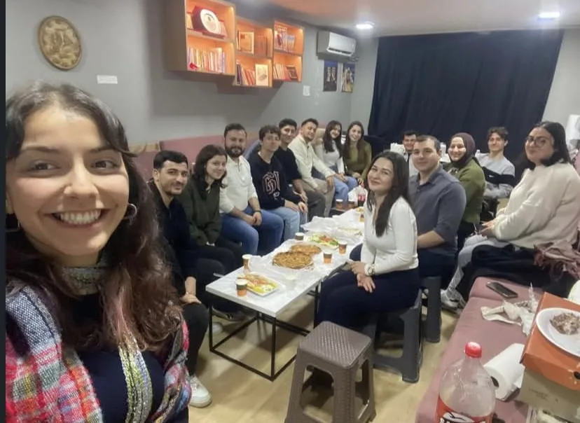 Tanıtım Çekimi — bir kare (44/157)