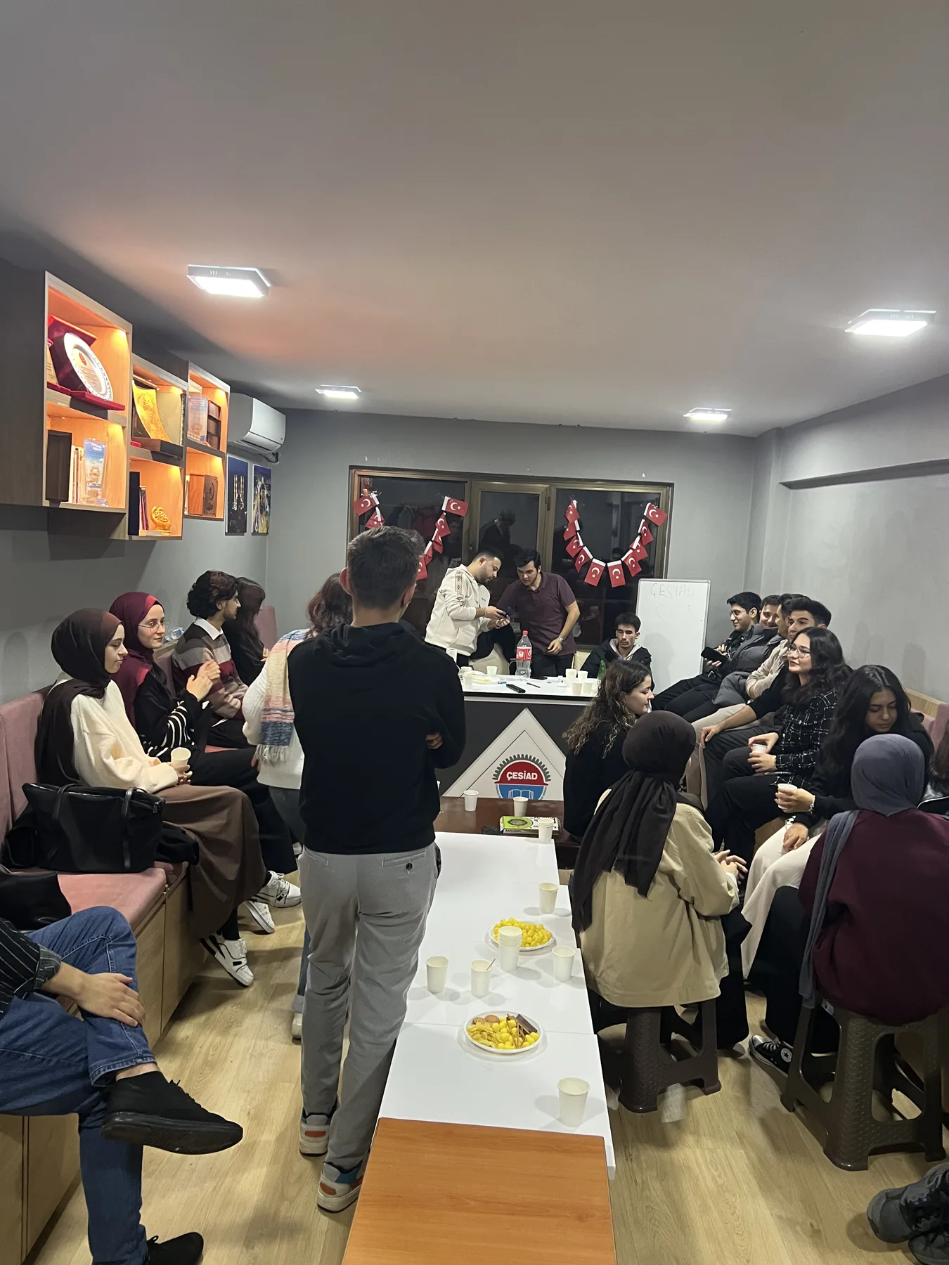 Tanıtım Çekimi — bir kare (59/157)