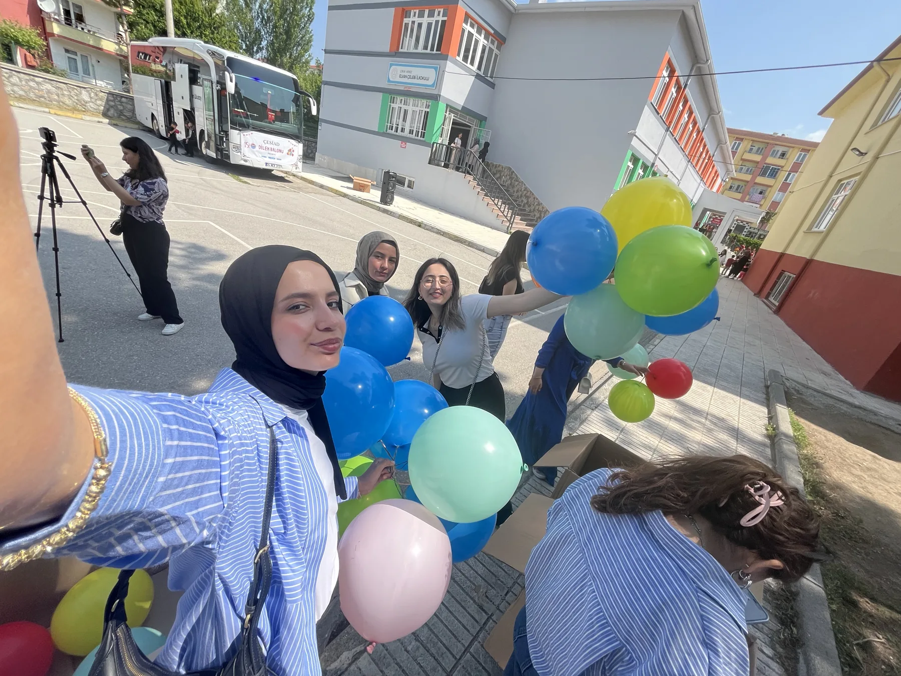 Tanıtım Çekimi — bir kare (109/157)